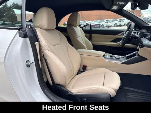 Used 2025 BMW 440i xDrive Convertible w/ Premium Package image 29
