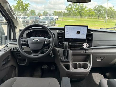 Used 2024 Ford Transit 350 XLT RWD image 20