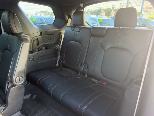 Used 2024 Honda Pilot TrailSport image 12