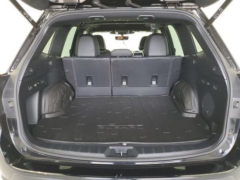 Used 2023 Subaru Forester Wilderness AWD/4WD image 11