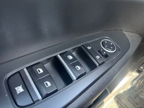 Used 2022 Kia Forte LXS image 20