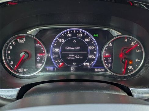 Used 2023 Chevrolet Traverse Premier w/ Redline Edition FWD image 11