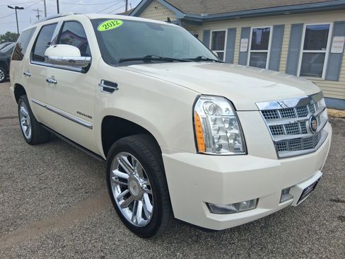 Used 2012 Cadillac Escalade Platinum AWD/4WD image 1