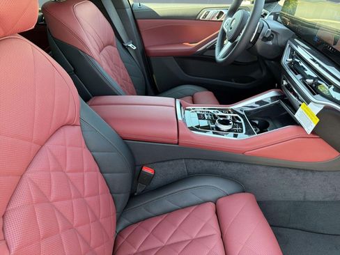 New 2026 BMW X6 xDrive40i w/ Executive Package image 31