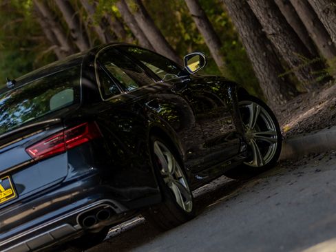 Used 2017 Audi S6 Prestige w/ S6 Sport Package image 26
