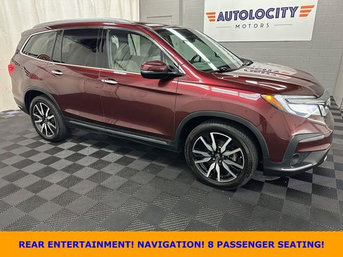 Used 2020 Honda Pilot Touring image 1