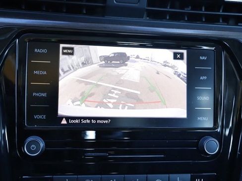 Used 2020 Volkswagen Passat 2.0T SEL image 26