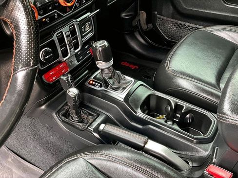 Used 2021 Jeep Wrangler Unlimited Rubicon AWD/4WD image 19