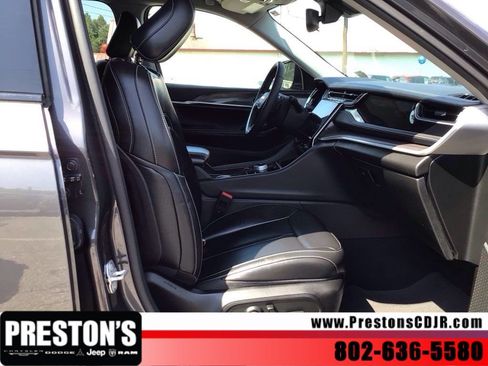 Used 2024 Jeep Grand Cherokee Limited 4xe AWD/4WD image 28