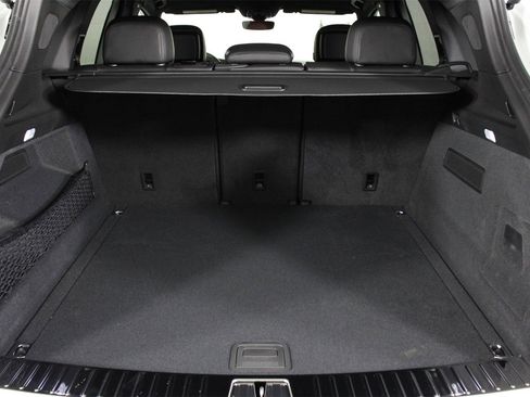 New 2026 Porsche Cayenne image 18