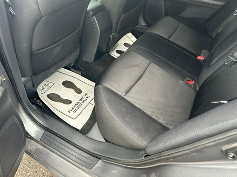 Used 2016 Nissan Altima 2.5 SR FWD image 9