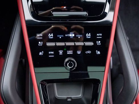 New 2026 Porsche Cayenne GTS AWD/4WD image 22