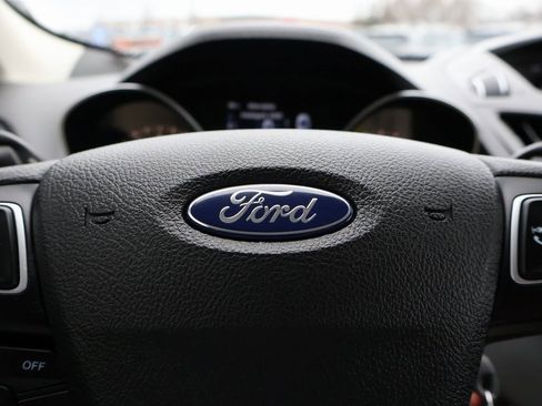 Used 2018 Ford Escape SE image 27