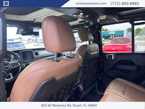 Used 2020 Jeep Gladiator Rubicon w/ Dual Top Group image 29