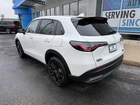 New 2026 Honda HR-V Sport image 13