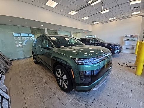 New 2026 Hyundai Ioniq 9 SEL image 7