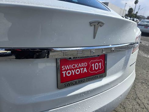 Used 2019 Tesla Model S Standard Range image 16