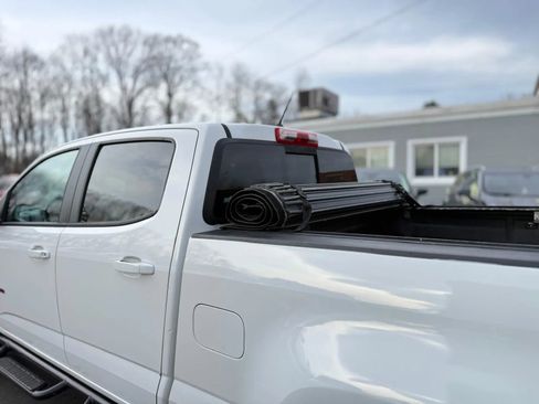 Used 2016 Chevrolet Colorado Z71 image 32