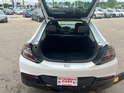 Used 2018 Chevrolet Volt LT w/ Comfort Package FWD image 6