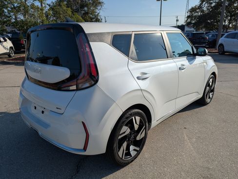 Used 2023 Kia Soul GT-Line image 4