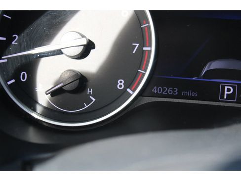 Used 2024 Nissan Sentra SV image 19