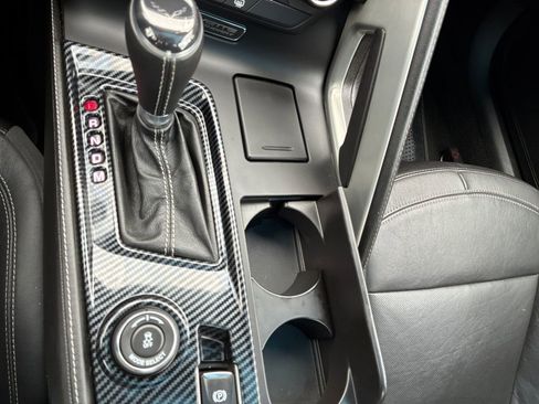 Used 2016 Chevrolet Corvette Stingray Coupe image 10