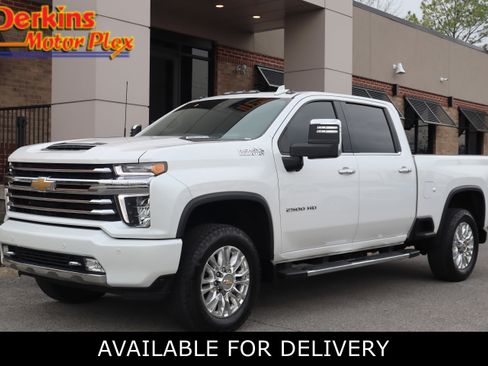 Used 2023 Chevrolet Silverado 2500 High Country w/ Technology Package image 1