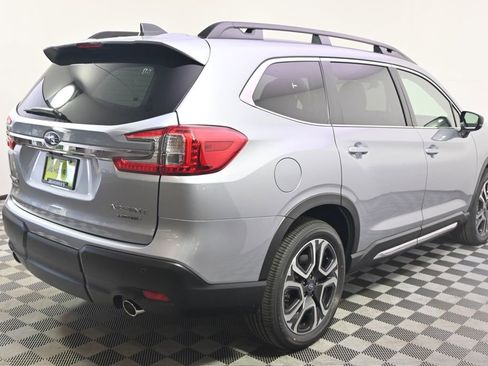 Used 2025 Subaru Ascent Limited w/ Popular Package #2 image 7