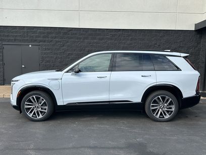 New 2026 Cadillac Vistiq Sport