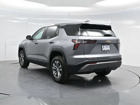 New 2026 Chevrolet Equinox LT FWD image 5