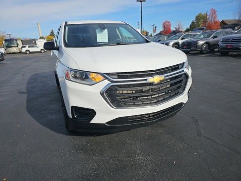 Used 2021 Chevrolet Traverse LS image 76