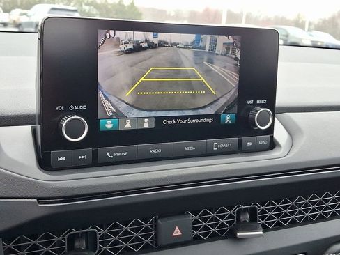 Used 2024 Honda Accord EX image 4