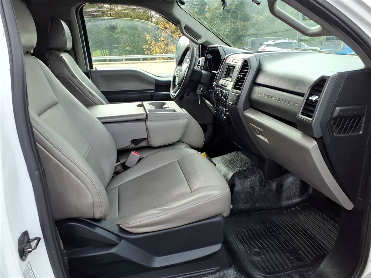 Used 2017 Ford F350 XL w/ Power Equipment Group RWD image 12