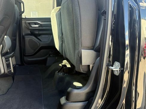 Used 2023 RAM 1500 Big Horn image 12