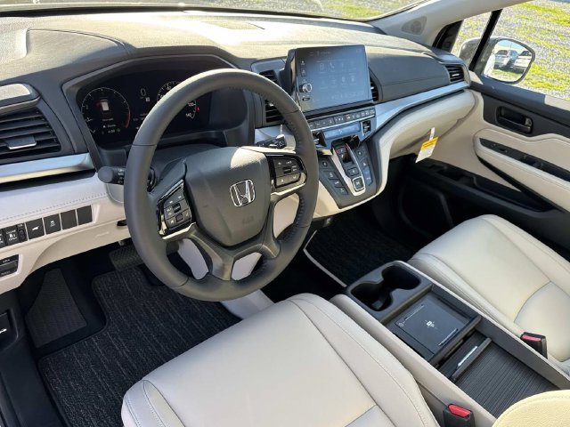 New 2027 Honda Odyssey EX-L image 3