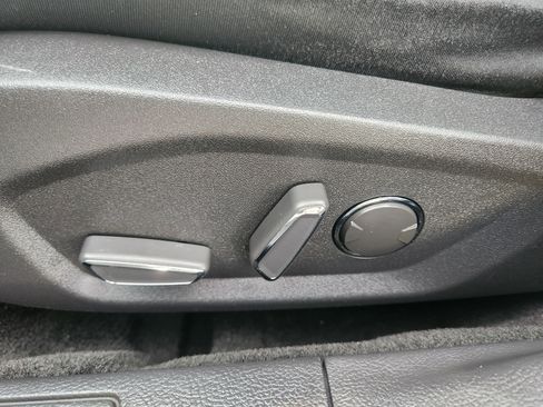 Used 2016 Ford Fusion SE image 15