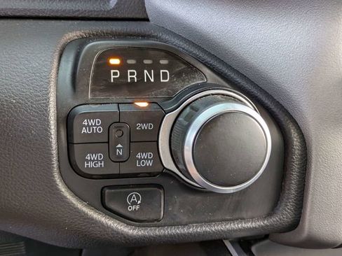 Used 2022 RAM 1500 Big Horn AWD/4WD image 22