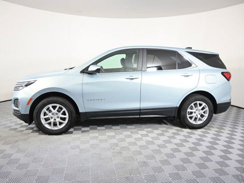 Used 2022 Chevrolet Equinox LT AWD/4WD image 2
