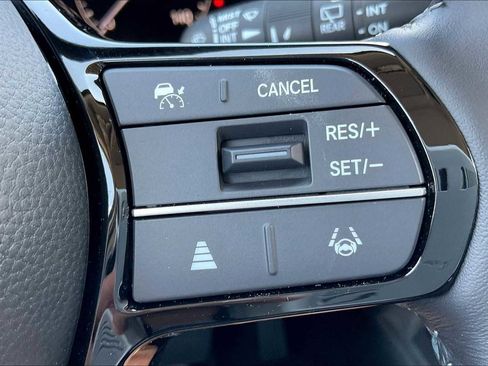 New 2026 Honda HR-V EX-L image 17