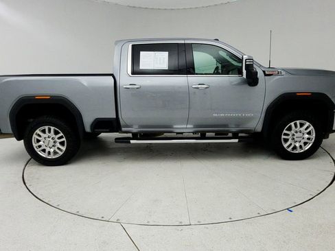 Certified 2024 GMC Sierra 2500 SLT w/ SLT Premium Package AWD/4WD image 9