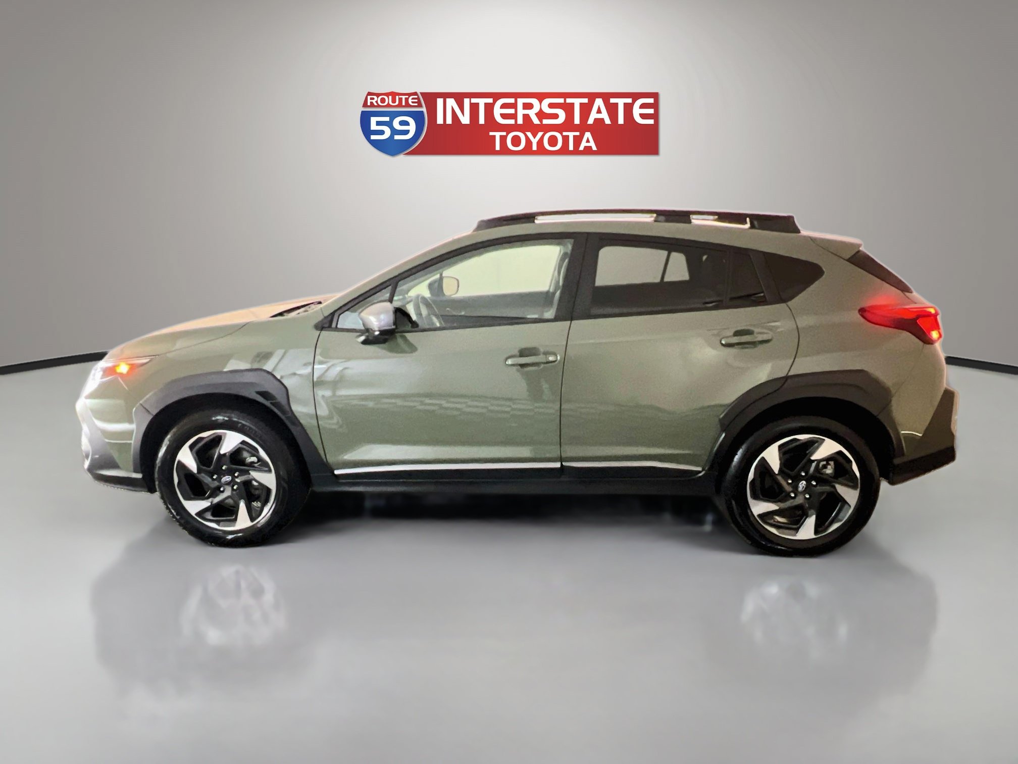 Used 2024 Subaru Crosstrek 2.5i Limited AWD/4WD image 4