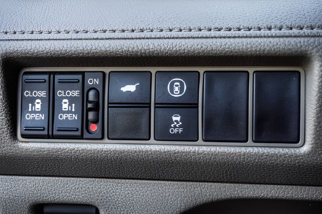 Used 2021 Honda Odyssey EX-L image 16