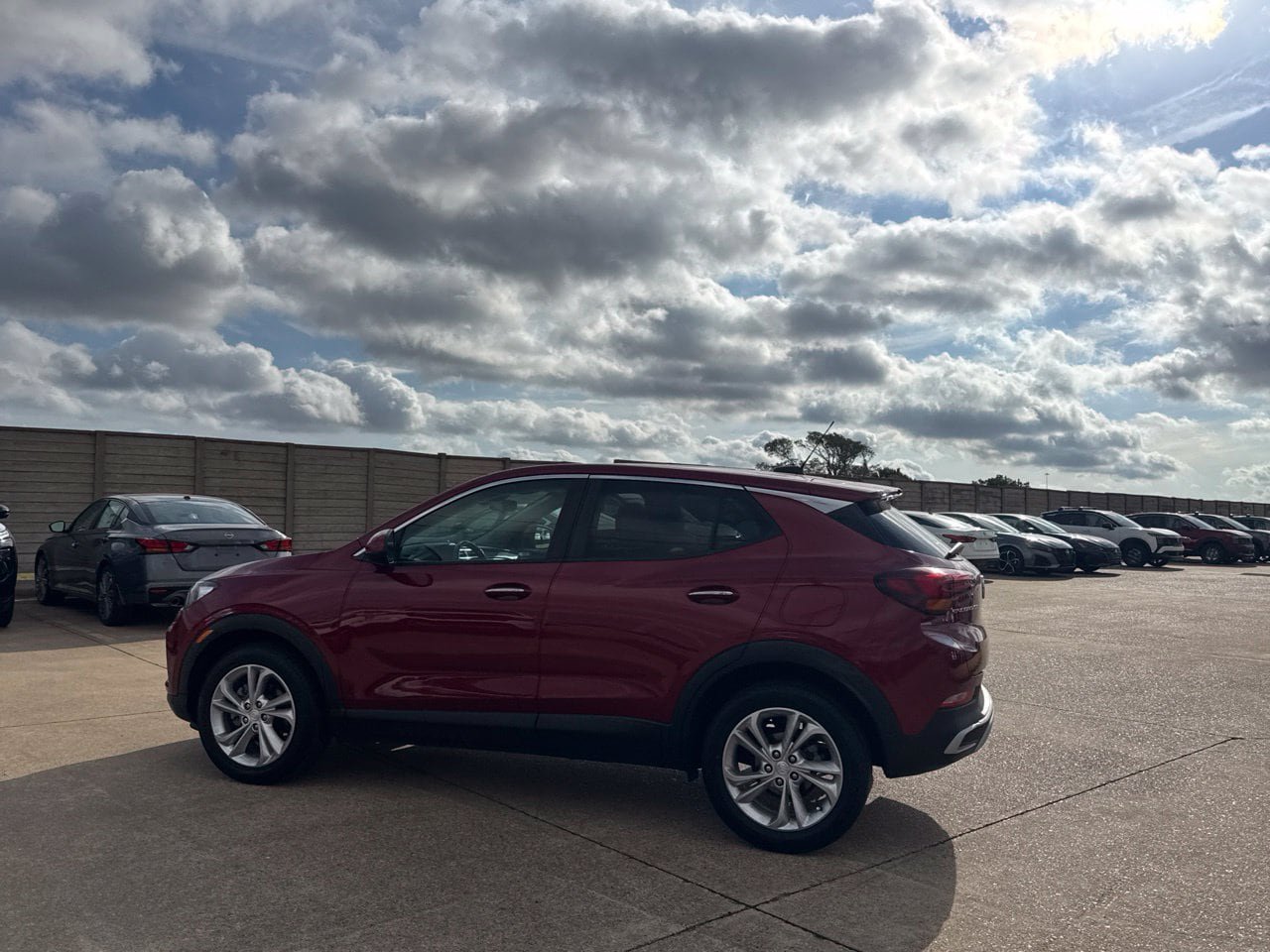 Used 2020 Buick Encore GX Preferred FWD image 16