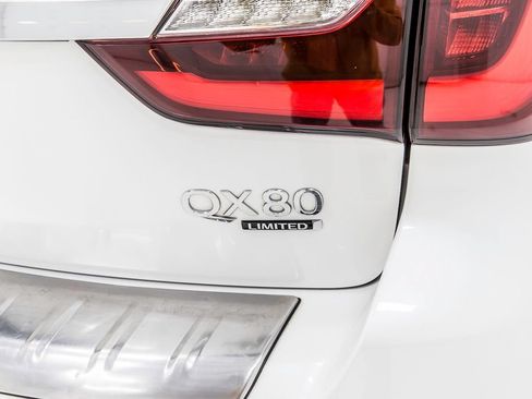 Used 2019 INFINITI QX80 Limited w/ All-Season Package AWD/4WD image 7