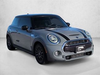 Used 2020 MINI Cooper S video 3