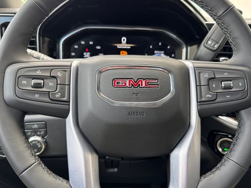 New 2026 GMC Sierra 1500 SLE w/ X31 Off-Road Package AWD/4WD image 24
