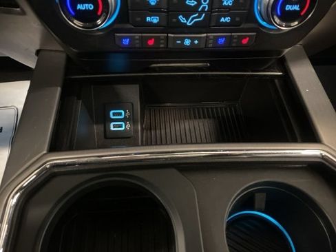 Used 2019 Ford F250 Platinum w/ Platinum Ultimate Package AWD/4WD image 26