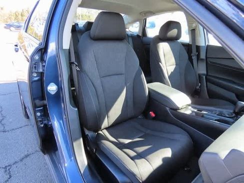 Certified 2024 Honda Accord EX image 15