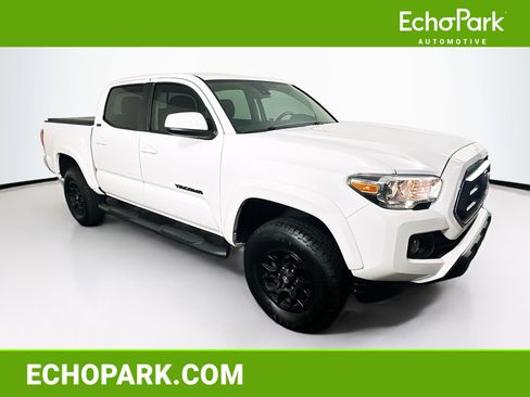 Used 2021 Toyota Tacoma SR5 image 1