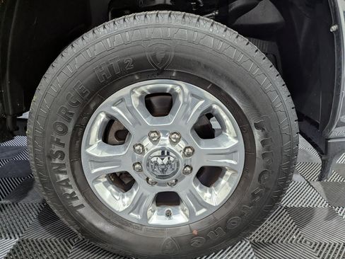 Used 2026 RAM 2500 Big Horn AWD/4WD image 6